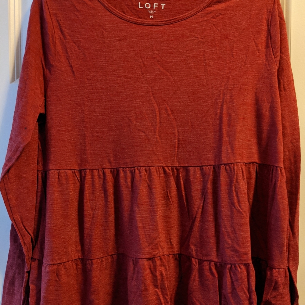Loft tiered long sleeved shirt